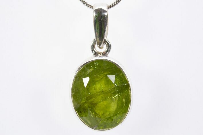 Faceted Green Peridot Pendant (Necklace) - Sterling Silver #303137